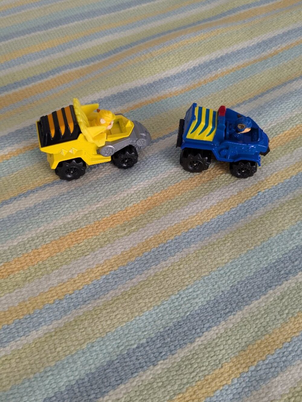 ποΈ BUNDLE ONLY β’ Paw Patrol Dino Rescue Metal Cars (Chase & Rubble)